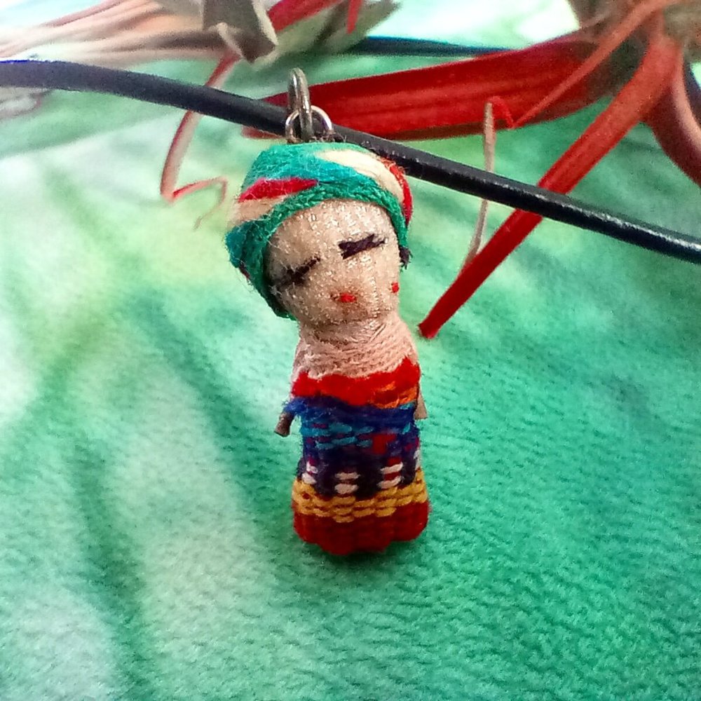 "Linda" Mayan Quitapenas Doll Choker